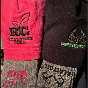 His/Hers Realtree Sock/Toboggan Combo